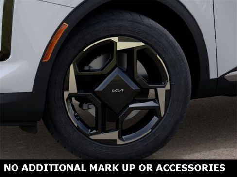 New 2026 Kia Sportage EX image 9