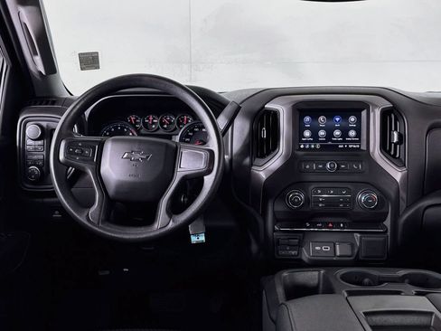 Used 2021 Chevrolet Silverado 1500 Custom Trail Boss AWD/4WD image 12