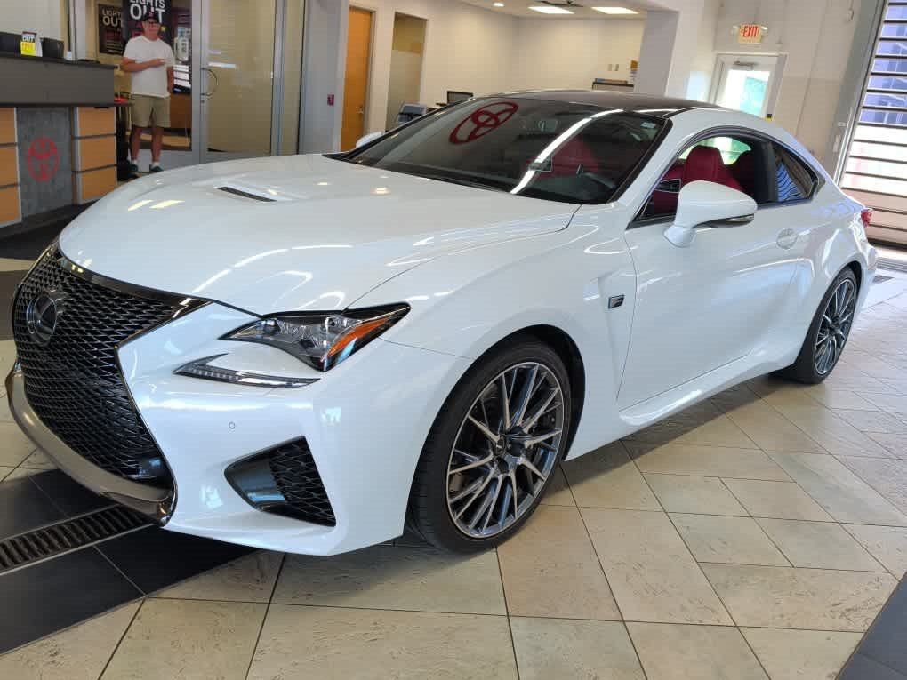 Used 2015 Lexus RC F w/ Performance Package RWD image 3