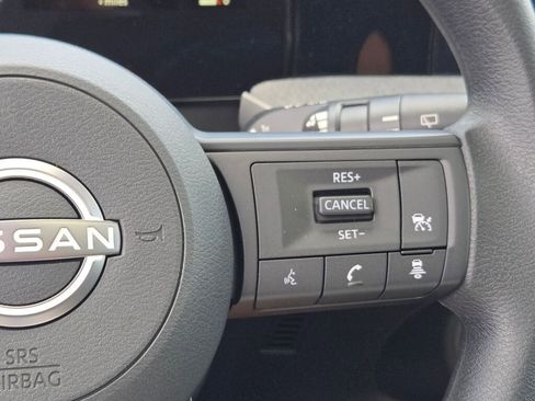 Used 2026 Nissan Kicks SV w/ SV Premium Package AWD/4WD image 29