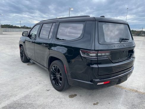 Used 2022 Jeep Grand Wagoneer Series II image 5