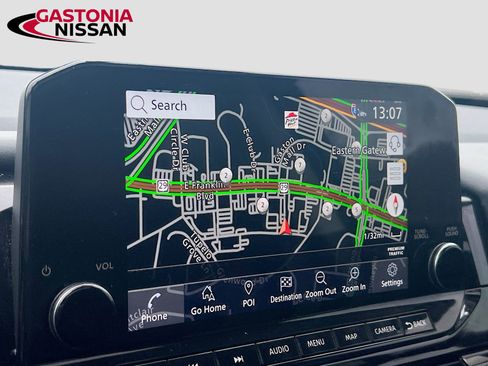 Used 2023 Nissan Pathfinder SL w/ SL Premium Package image 17