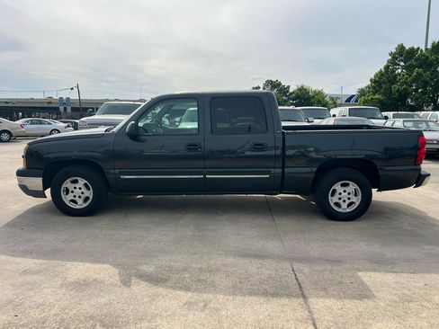 Used 2004 Chevrolet Silverado 1500 LS RWD image 4