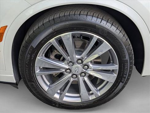 Used 2024 Cadillac XT6 Premium Luxury w/ Technology Package AWD/4WD image 26
