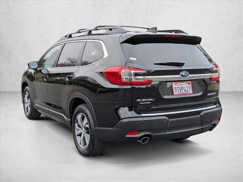 Certified 2025 Subaru Ascent Premium image 8