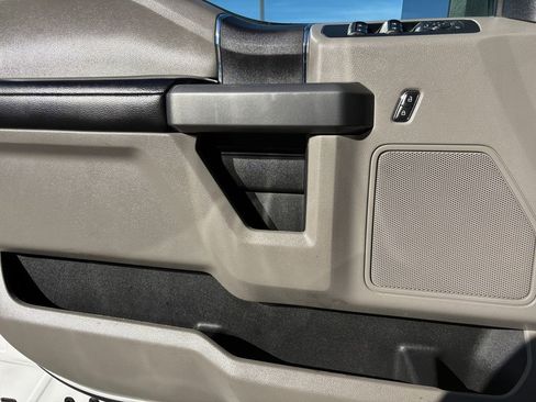 Used 2018 Ford F150 XLT w/ Equipment Group 301A Mid image 13