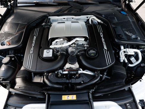 Used 2017 Mercedes-Benz C 63 AMG S image 23