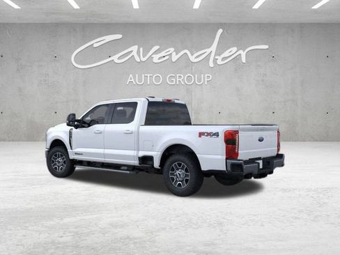 New 2026 Ford F250 Lariat w/ FX4 Off-Road Package image 4