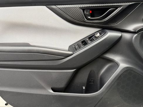 Used 2023 Subaru Crosstrek 2.0i Premium image 14