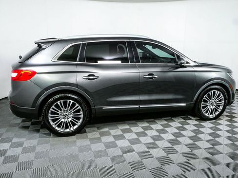 Used 2018 Lincoln MKX Reserve w/ Lincoln MKX Climate Package FWD image 2