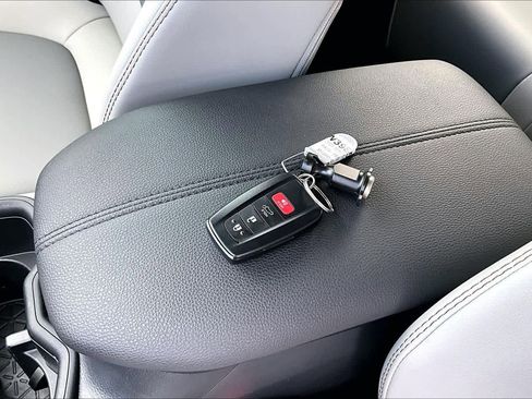 Used 2025 Toyota RAV4 XLE Premium w/ Weather Package image 15