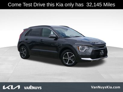 Used 2023 Kia Niro EX