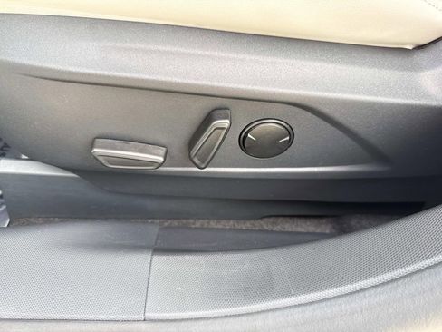 Used 2024 Ford Mustang Mach-E Premium image 30