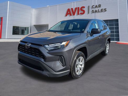 Used 2025 Toyota RAV4 LE image 1