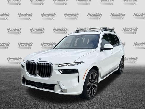 Used 2023 BMW X7 xDrive40i w/ Premium Package AWD/4WD image 5