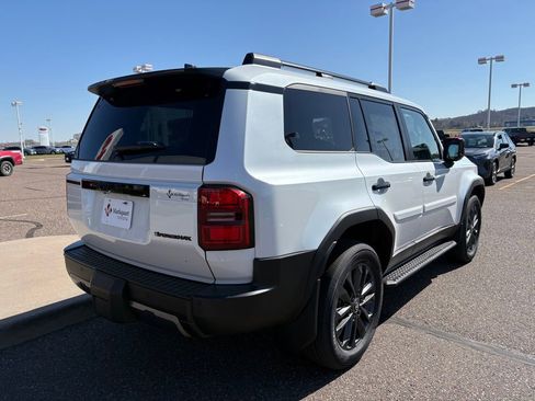 New 2026 Toyota Land Cruiser AWD/4WD image 7