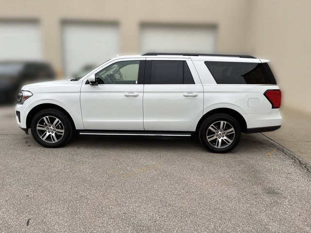 Used 2023 Ford Expedition Max XLT AWD/4WD image 13