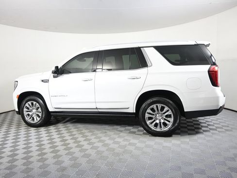 Used 2023 GMC Yukon Denali w/ Max Trailering Package AWD/4WD image 3
