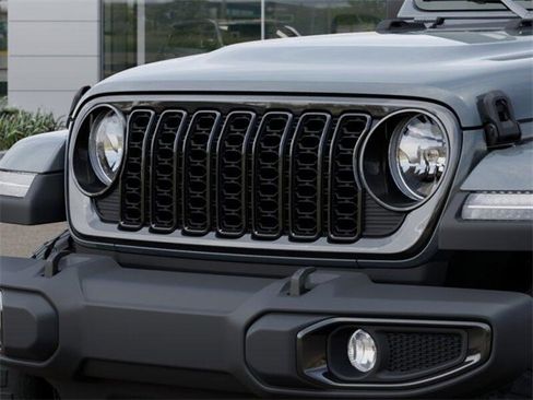 New 2025 Jeep Gladiator Willys image 7
