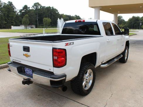 Used 2016 Chevrolet Silverado 2500 LT w/ LT Convenience Package AWD/4WD image 16