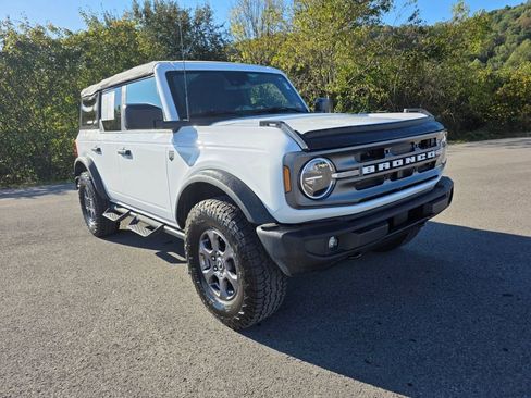 Used 2023 Ford Bronco Big Bend image 1