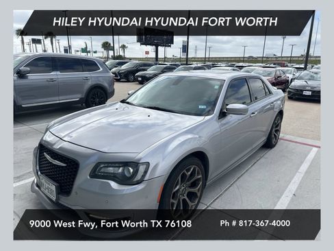 Used 2018 Chrysler 300 S w/ 300S Premium Group RWD image 1