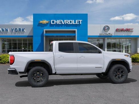 New 2025 GMC Canyon Elevation w/ Convenience Package image 5