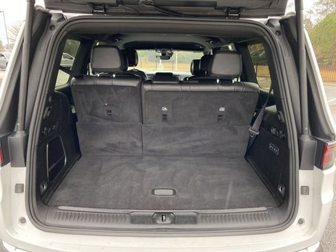 Used 2023 Jeep Wagoneer Series III w/ Preferred Equipment Group image 33