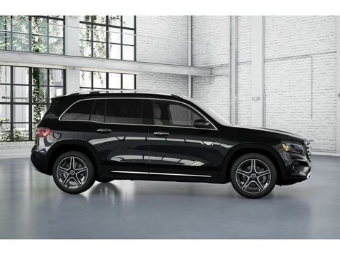 New 2026 Mercedes-Benz GLB 250 4MATIC image 14
