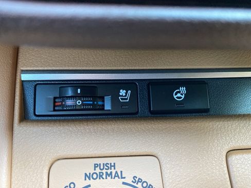 Used 2018 Lexus ES 350 w/ Premier Package image 36