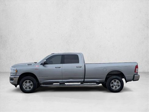 Used 2022 RAM 2500 Big Horn w/ Level 1 Equipment Group image 8