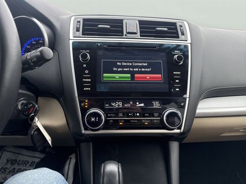 Used 2018 Subaru Outback 2.5i Premium image 19