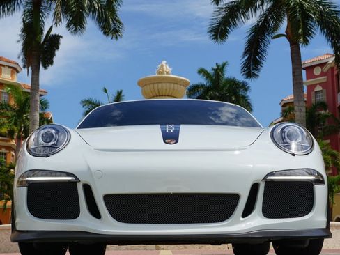 Used 2015 Porsche 911 GT3 RWD image 26