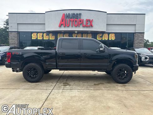 Used 2021 Ford F250 Lariat w/ Lariat Value Package AWD/4WD image 1