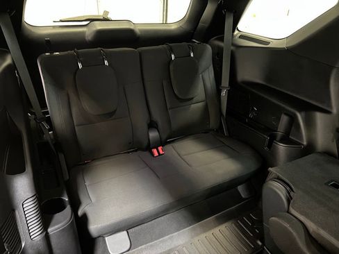 Used 2020 Ford Explorer XLT w/ Comfort Package image 33