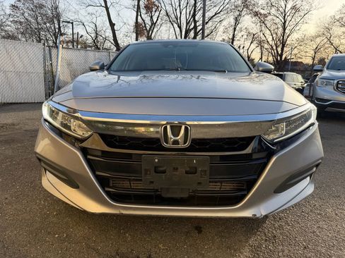Used 2018 Honda Accord LX image 2