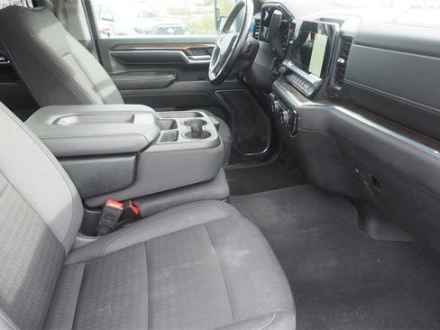 Used 2024 Chevrolet Silverado 2500 LT image 27