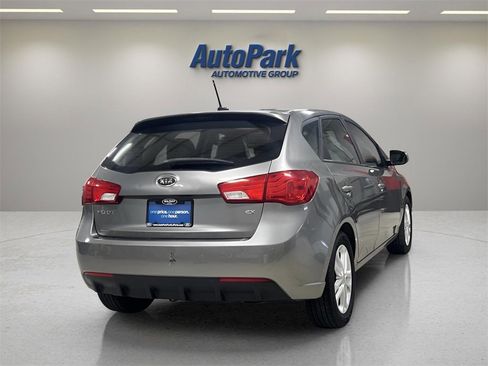 Used 2012 Kia Forte EX image 6