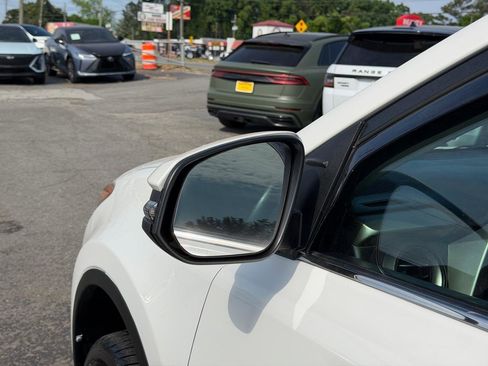 Used 2013 Toyota RAV4 Limited FWD image 12