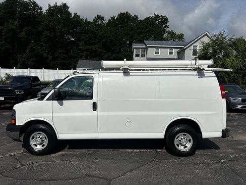 Used 2019 Chevrolet Express 2500 w/ Safety Package RWD image 2
