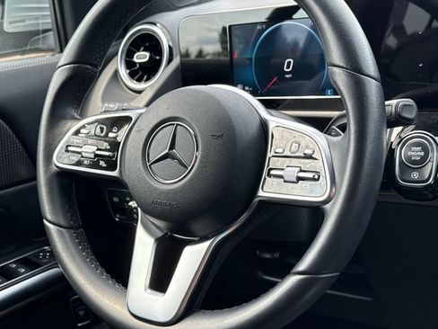Used 2021 Mercedes-Benz GLA 250 4MATIC image 12