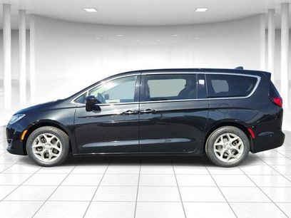 Used 2019 Chrysler Pacifica Touring Plus w/ Advanced Safetytec Group