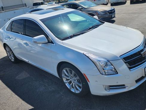 Used 2016 Cadillac XTS Premium image 7