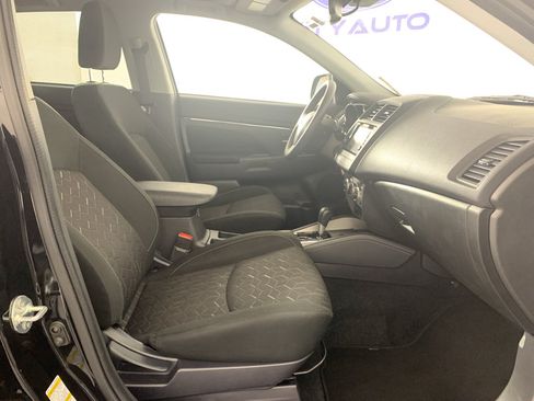 Used 2024 Mitsubishi Outlander Sport ES AWD/4WD image 38