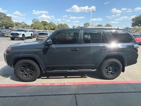 Used 2024 Toyota 4Runner SR5 Premium w/ Moonroof Package RWD image 4