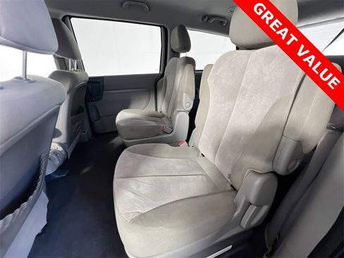 Used 2014 Kia Sedona LX image 21