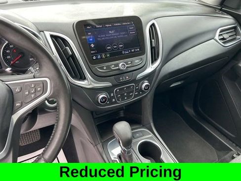 Used 2022 Chevrolet Equinox LT image 21