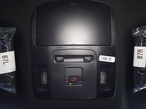 Certified 2026 Toyota Camry SE image 17