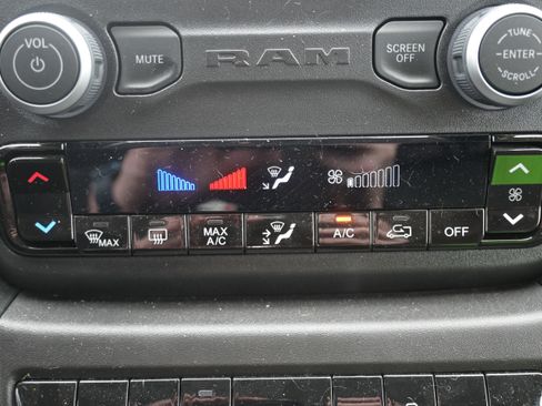 Used 2026 RAM ProMaster 3500 w/ Convenience Group image 27