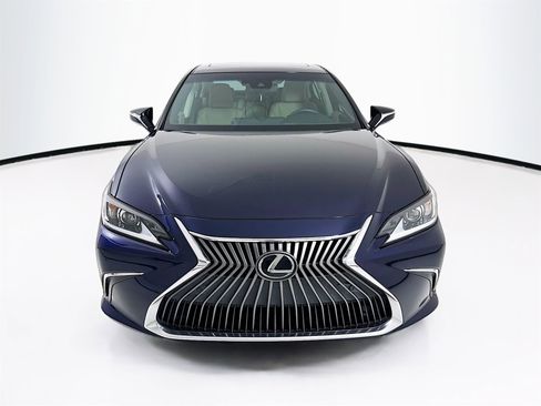 Used 2021 Lexus ES 350 w/ Premium Package image 2